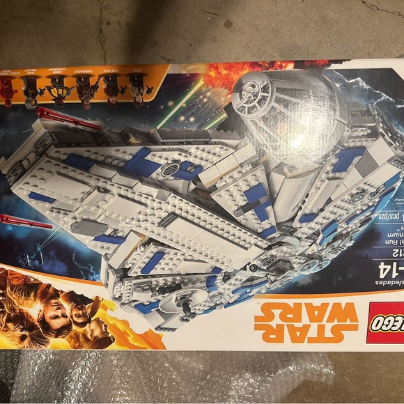 SOLD!!Brand new LEGO A Star Wars Story Kessel Run Millennium Falcon 75212 - Picture 6 of 9